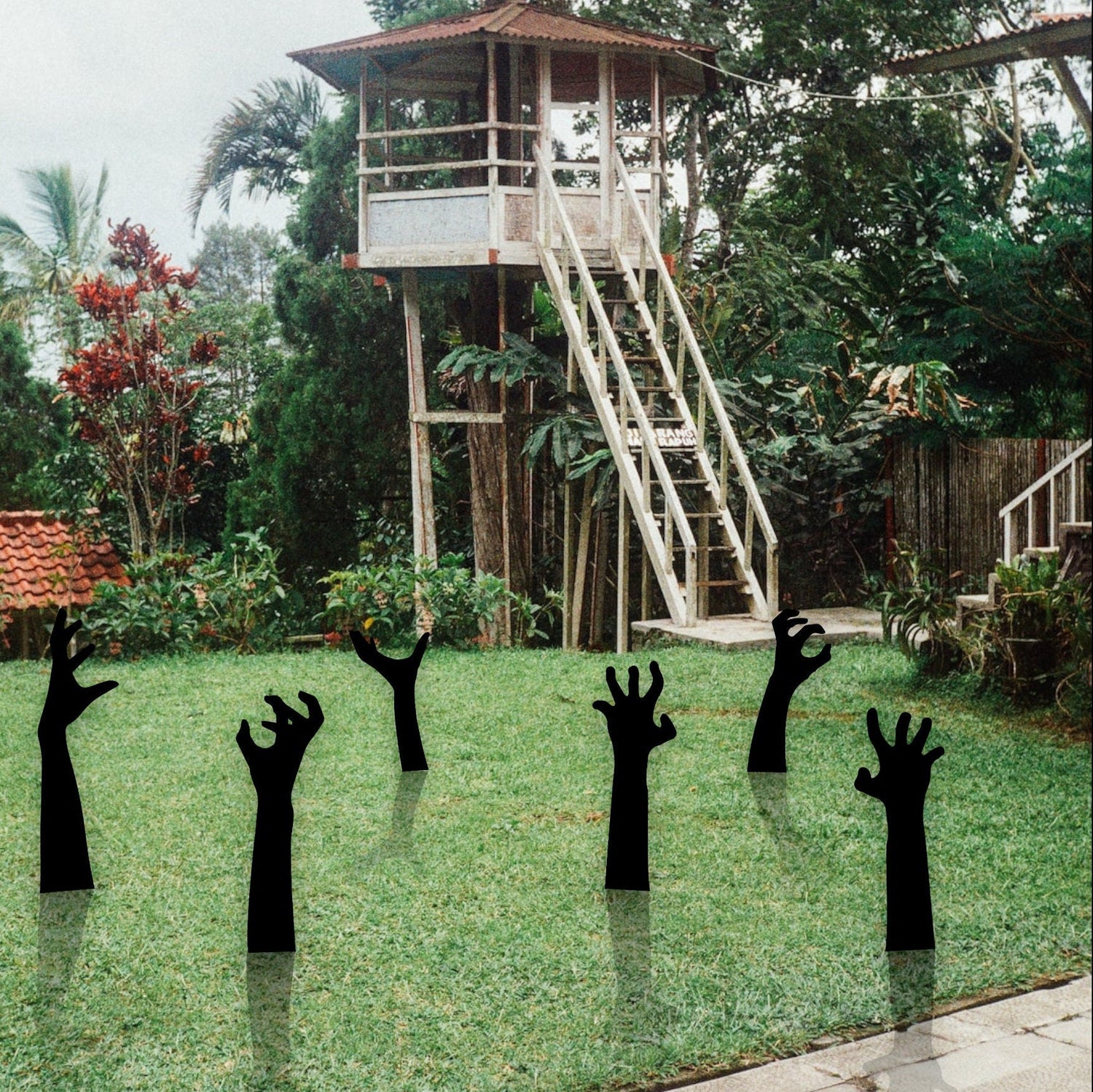 Zombie Hands Metal Halloween Decor, Metal Halloween Yard Stakes, Halloween Sign, Halloween Garden Signs, Halloween Outdoor Sign